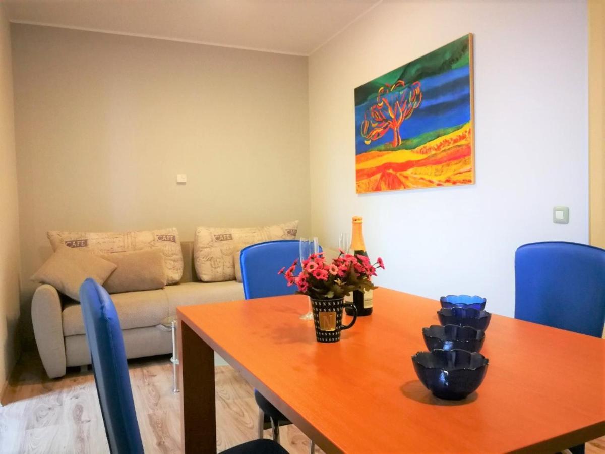 Apartments Bilic With Garden & Swimming Pool - 50M From The Beach Пиешчана Увала Екстериор снимка